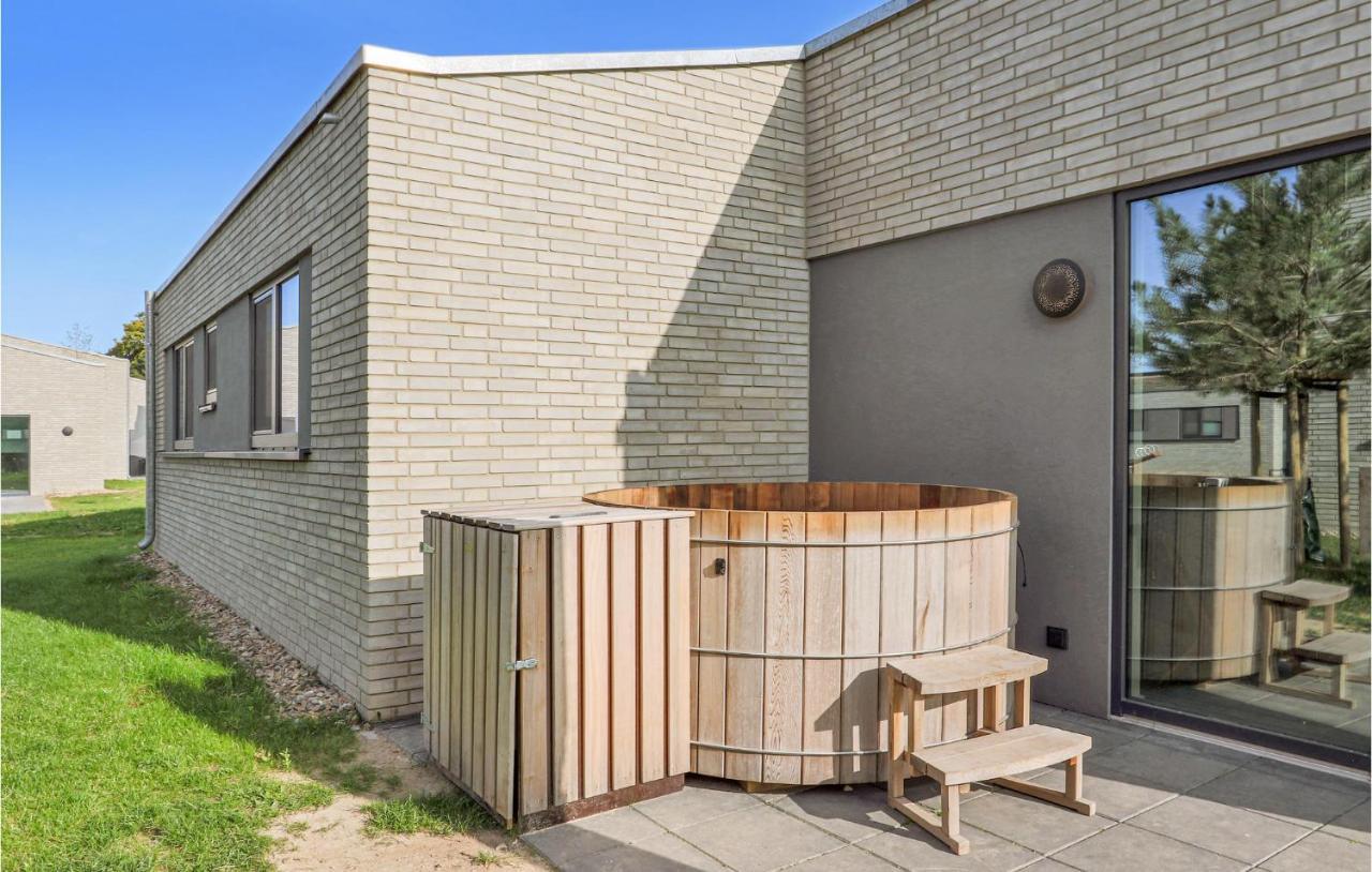 Lovely Home In Lembruch-Duemmer See With Sauna ภายนอก รูปภาพ