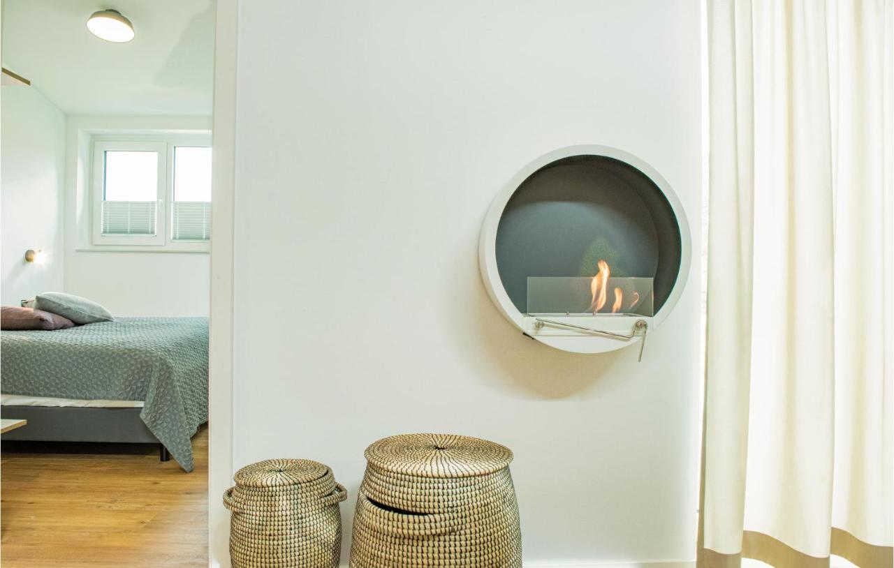 Lovely Home In Lembruch-Duemmer See With Sauna ภายนอก รูปภาพ