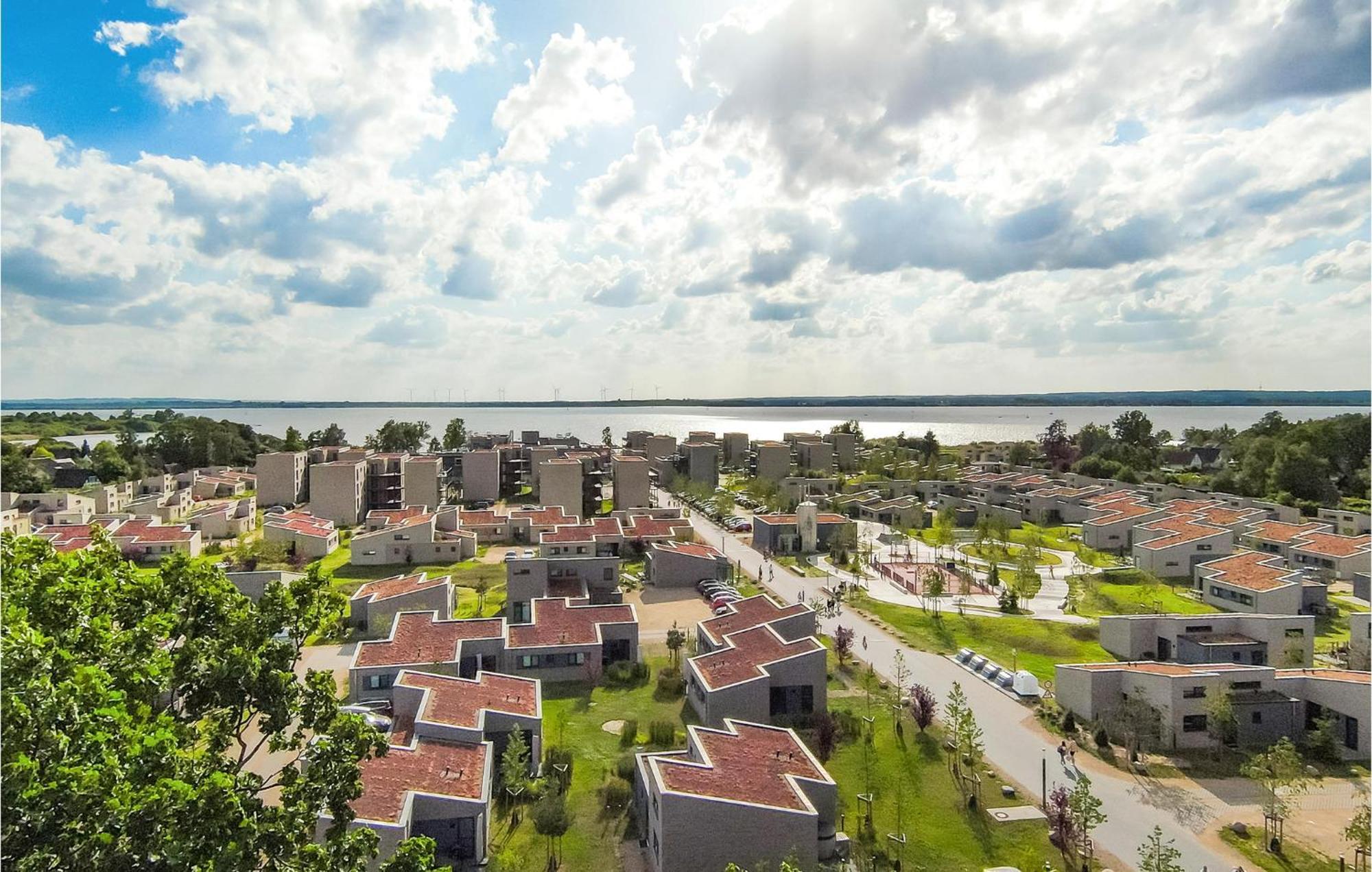Lovely Home In Lembruch-Duemmer See With Sauna ภายนอก รูปภาพ